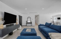 8140 Quartz Avenue, Winnetka, CA 91306