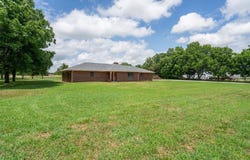 1720 County Road 1213, Tuttle, OK 73089