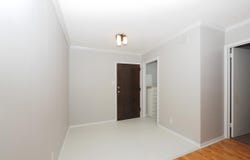 232 S HIGHLAND St, Memphis, TN 38111
