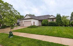 3056 Scanlan Lane NE, Rochester, MN 55906