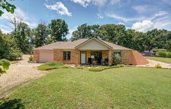 1360 Johnson Road, Sparta, MO 65753