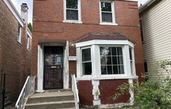 3854 S Albany Avenue, Chicago, IL 60632