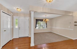 18419 N Winding Oak Drive, Middleburg Heights, OH 44130