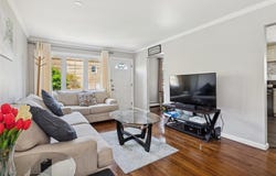 4 N 10th Street, New Hyde Park, NY 11040