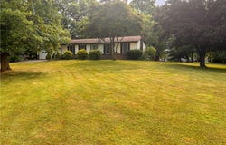 2055 Maple Drive, Columbiana, OH 44408