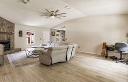 2661 Avenida De Sol, Navarre, FL 32566