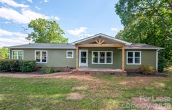 151 Scotsman Drive, Troutman, NC 28166