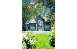 418 Holcombe Street S, Stillwater, MN 55082