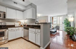 880 N POLLARD ST N #925, ARLINGTON, VA 22203
