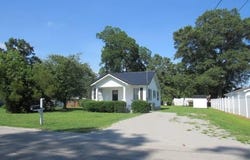 202 PEEBLES ST, Jackson, NC 27845