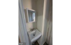 24 MAPLE TERRACE, CLIFTON HEIGHTS, PA 19018