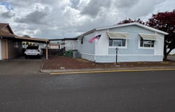 2902  E 2ND, NEWBERG, OR 97132
