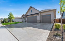 134 S Sunniva, Kuna, ID 83634