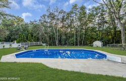 20 Overlook Drive, Jackson, NJ 08527