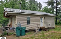 5525 Chippewa Trail, Prescott, MI 48756