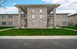 947 Oak Drive, Crown Point, IN 46307