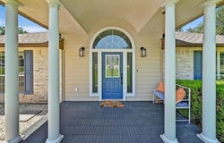 185 Broadmoor Street, Meadowlakes, TX 78654