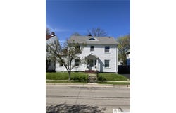 31 Falconer Street, Jamestown, NY 14701