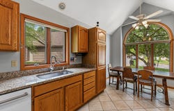 981 E Loos St, Hartford, WI 53027