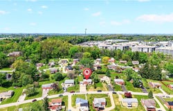 29 Pontiac Rd, Bethel Park, PA 15241