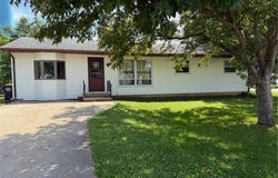 202 Nelson Court, Caledonia, MN 55921