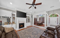 20402 Ashley Cir, Troup, TX 75789