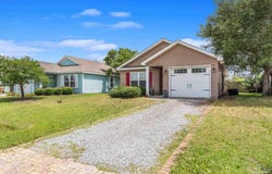 112 Kaelyn Ln, Port St Joe, FL 32456