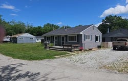 5308 Smilax Lane, Valparaiso, IN 46383