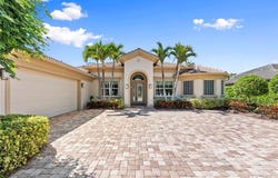 5020 SE Inlet Isle Way, Stuart, FL 34997