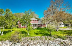 83 Weir Point Road, Saint George, ME 04859