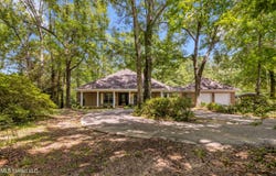 23512 Success Road, Saucier, MS 39574