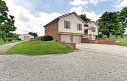 843 Hobbs Ln, Coxs Creek, KY 40013