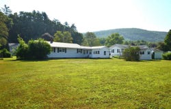 6 Willow Street, Walpole, NH 03609