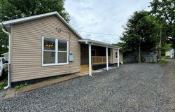 115 S Smith Ave., MT. HOPE, WV 25880