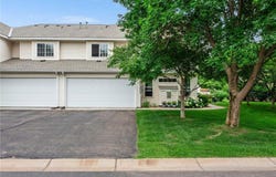 15425 Tungsten Way NW, Ramsey, MN 55303