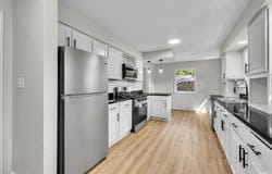 60195 Emerald Drive, South Bend, IN 46614