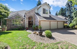 21775 SW HEDGES DR, Tualatin, OR 97062