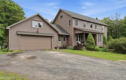 23 Old Blandford Rd, Otis, MA 01253