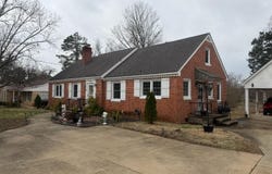 165 N Brooks, Pontotoc, MS 38863