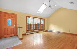 3 Amidon Ave, Amesbury, MA 01913