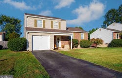 4 HAWKINS CT, BEAR, DE 19701