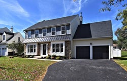 202 HIDDEN CREEK Drive, HATBORO, PA 19040