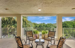 4000 Cypress Grove Way, Pompano Beach, FL 33069