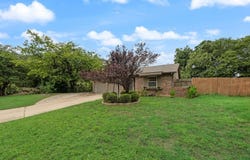 117 Myrtle Court, Hurst, TX 76053