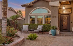 630 W Saragosa Street, Chandler, AZ 85225