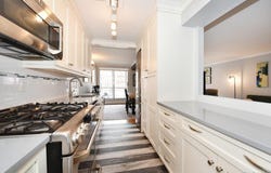100 Clinton Avenue, Mineola, NY 11501