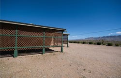 31 W Middle Point Drive, Meadview, AZ 86444
