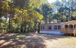 6337 Lynam Dr, Milton, FL 32570
