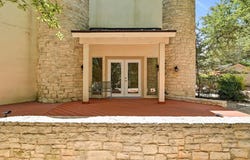 1 Crystal Springs CT, The Hills, TX 78738