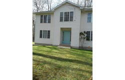 2852 Oak View Lane, Tobyhanna, PA 18466